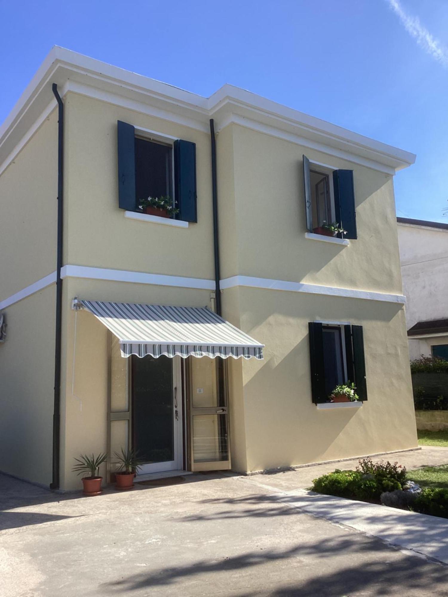 La Casa Gialla Scardovari Exterior foto